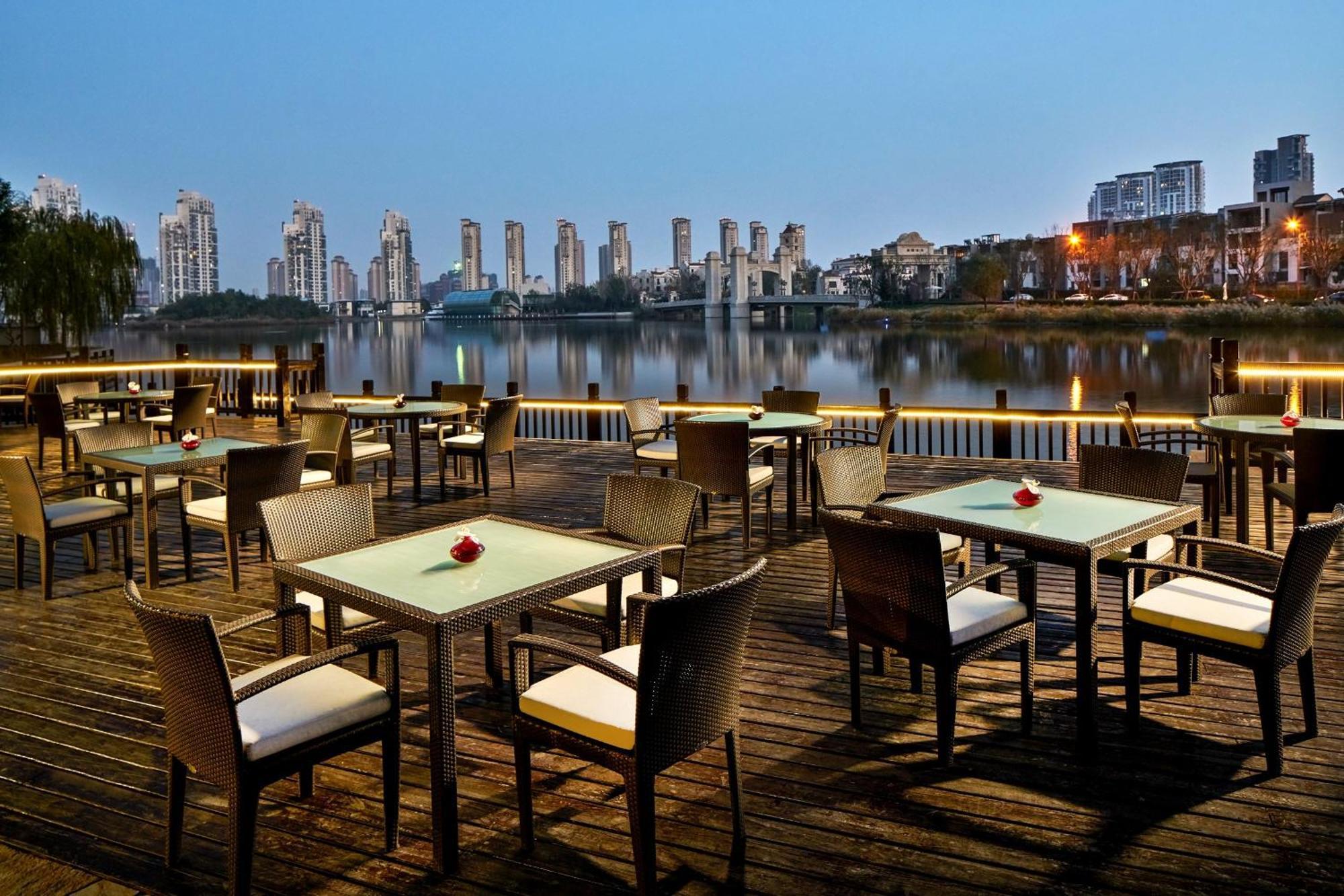Crowne Plaza Tianjin Meijiangnan By Ihg Esterno foto